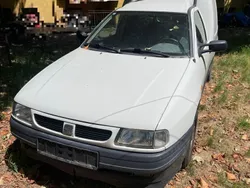 Weiß Gebraucht 2000 Seat Inca Van | 1.999 €