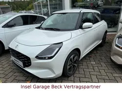 Weiß Neu 2025 Suzuki Swift Comfort+ Limousine | 22.199 €