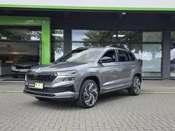Grau Gebraucht 2022 Skoda Karoq SportLine SUV | 29.990 € (Fairer Preis)