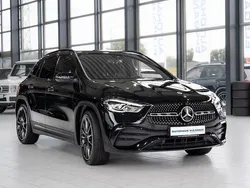 Kosmosschwarz Gebraucht 2020 Mercedes GLA200 Business SUV | 33.980 € (Etwas zu teuer)