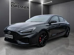 Grau Gebraucht 2022 Hyundai i30 N Line Limousine | 22.490 € (Etwas zu teuer)