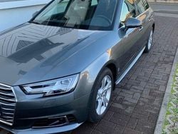 Grau Gebraucht 2018 Audi A4 Sport Kombi | 20.900 € (Guter Preis)
