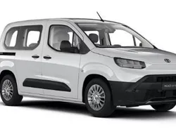 Ice white Neu 2024 Toyota Proace Verso City Kombi | 23.999 €