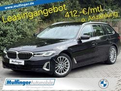 Black sapphire (metallic) Gebraucht 2023 BMW 530 Sport Line Kombi | 34.900 € (Guter Preis)