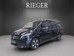 Schwarz Gebraucht 2023 Mercedes V250 Edition Van / Kleinbus | 55.899 € (Fairer Preis)