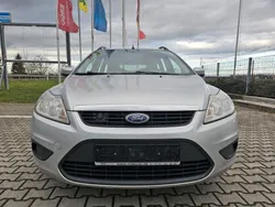 Silber Gebraucht 2008 Ford Focus Style Kombi | 1.499 € (Fairer Preis)