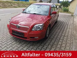 Rot Gebraucht 2003 Toyota Avensis Sol Limousine | 2.800 € (Guter Preis)