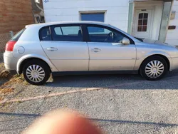 Silber Gebraucht 2003 Opel Signum Kombi | 350 € (Guter Preis)