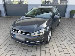 Grau Gebraucht 2019 VW Golf VII Join Limousine | 12.300 € (Fairer Preis)