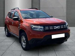 Arizonaorange Gebraucht 2022 Dacia Duster Essentiel SUV | 15.410 € (Guter Preis)