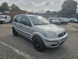 Silber Gebraucht 2005 Ford Fusion Kleinwagen | 1.350 € (Guter Preis)