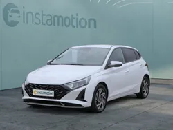 Weiß Gebraucht 2024 Hyundai i20 Limousine | 19.440 € (Fairer Preis)