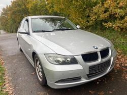 Silber Gebraucht 2005 BMW 320 Sport Line Limousine | 4.299 € (Guter Preis)