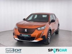 Orange (metallic) Gebraucht 2023 Peugeot e-2008 Active SUV | 20.470 € (Guter Preis)