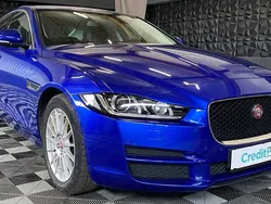 Blau Gebraucht 2017 Jaguar XE Limousine | 14.990 € (Fairer Preis)