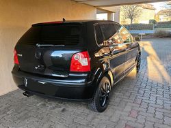 Schwarz Gebraucht 2003 VW Polo Kleinwagen | 950 € (Fairer Preis)