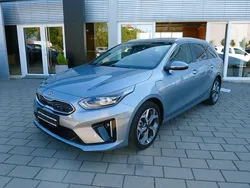Grau Gebraucht 2021 Kia Ceed Sportswagon Platinum Kombi | 22.890 € (Fairer Preis)