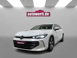 Weiss Gebraucht 2024 VW Passat IQ Drive Kombi | 36.990 € (Superpreis)