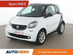 Weiß Gebraucht 2018 Smart ForTwo Coupé Basis Kleinwagen | 10.300 € (Fairer Preis)