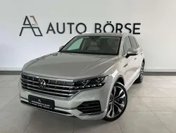 Beige Gebraucht 2022 VW Touareg Atmosphere SUV | 42.890 € (Superpreis)
