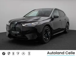 Saphirschwarz metallic475 Gebraucht 2022 BMW iX Sport Line SUV | 46.499 € (Guter Preis)