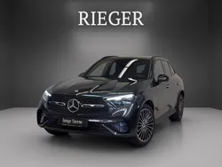 Grau Gebraucht 2024 Mercedes GLC200 AMG SUV | 55.949 € (Etwas zu teuer)