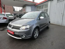 Grau Gebraucht 2011 VW Golf Plus Cross Van / Kleinbus | 10.990 € (Teuer)
