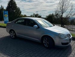 Gebraucht 2006 VW Jetta Limousine | 2.200 € (Fairer Preis)