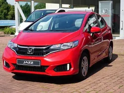 Milano red Gebraucht 2018 Honda Jazz Trend Kleinwagen | 12.850 € (Fairer Preis)