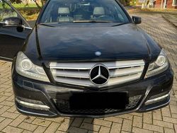 Schwarz Gebraucht 2014 Mercedes C200 Kombi | 7.999 €