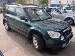 Grün Gebraucht 2009 Skoda Yeti SUV | 4.700 € (Fairer Preis)