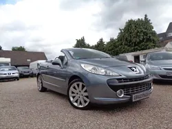 Grau Gebraucht 2008 Peugeot 207 CC Sport Cabrio | 2.950 € (Etwas zu teuer)
