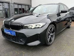 Schwarz Gebraucht 2023 BMW 320 M Sport Kombi | 37.900 € (Fairer Preis)