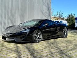 Onyx black Gebraucht 2017 McLaren 570GT Coupé | 159.000 €