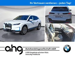 Weiß Gebraucht 2022 BMW iX Performance SUV | 50.860 € (Superpreis)