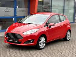 Rot Gebraucht 2015 Ford Fiesta Titanium Kleinwagen | 6.500 € (Fairer Preis)