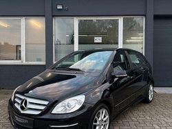 Schwarz Gebraucht 2009 Mercedes B200 Van / Kleinbus | 5.499 € (Etwas zu teuer)