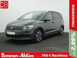 Grau Gebraucht 2024 VW Touran Move Van / Kleinbus | 31.950 € (Guter Preis)