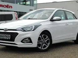 Weiß Gebraucht 2018 Hyundai i20 Trend Kleinwagen | 12.960 € (Etwas zu teuer)