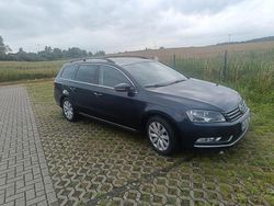 Blau Gebraucht 2012 VW Passat Comfortline Kombi | 6.599 € (Fairer Preis)