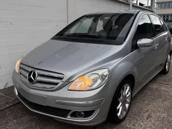 Silber Gebraucht 2006 Mercedes B200 Van / Kleinbus | 3.899 € (Fairer Preis)