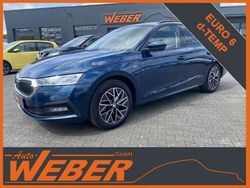 Blau Gebraucht 2021 Skoda Octavia Clever Kombi | 16.980 € (Etwas zu teuer)