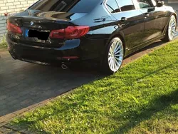 Schwarz Gebraucht 2017 BMW 520 Limousine | 19.999 € (Etwas zu teuer)
