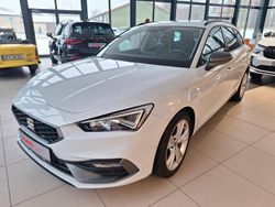 Weiß Gebraucht 2020 Seat Leon FR Limousine | 20.800 € (Etwas zu teuer)