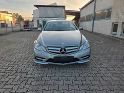 Grau Gebraucht 2013 Mercedes E220 AMG line Coupé | 10.900 € (Superpreis)