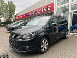 Schwarz Gebraucht 2012 VW Touran Cross Van / Kleinbus | 9.990 € (Fairer Preis)