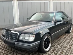 Mercedes E320