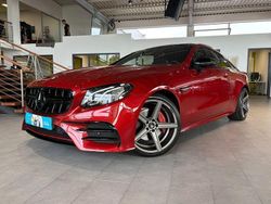 Rot Gebraucht 2017 Mercedes E200 AMG line Coupé | 31.995 € (Fairer Preis)