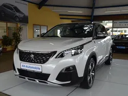 Weiß Gebraucht 2018 Peugeot 3008 Crossway Van / Kleinbus | 17.900 € (Fairer Preis)