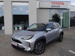Silber metallic Gebraucht 2022 Toyota Yaris Cross Connect Style SUV | 28.950 € (Fairer Preis)